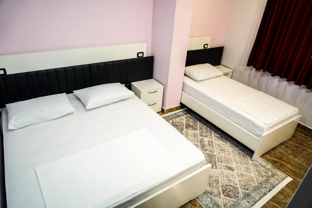 Hotel Magic Gjirokaster Bagian luar foto