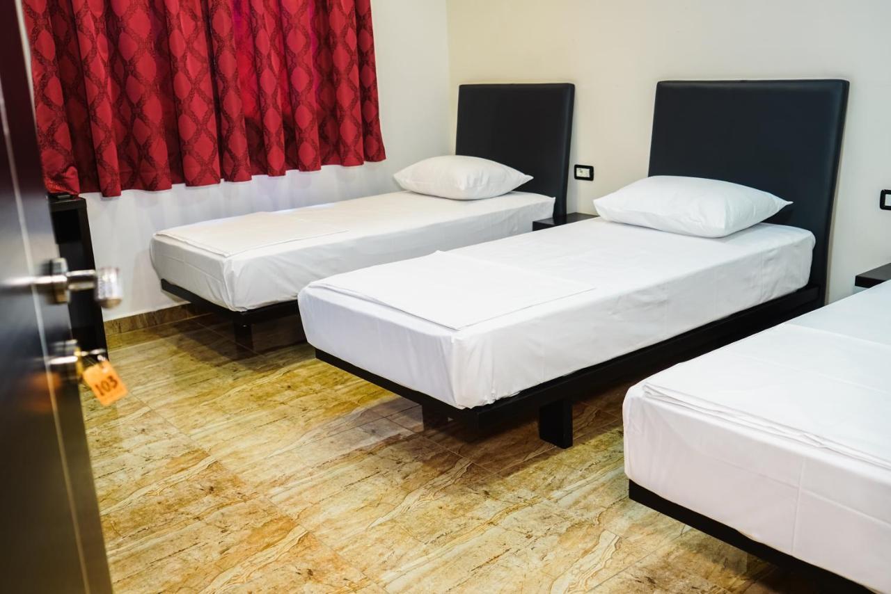 Hotel Magic Gjirokaster Bagian luar foto