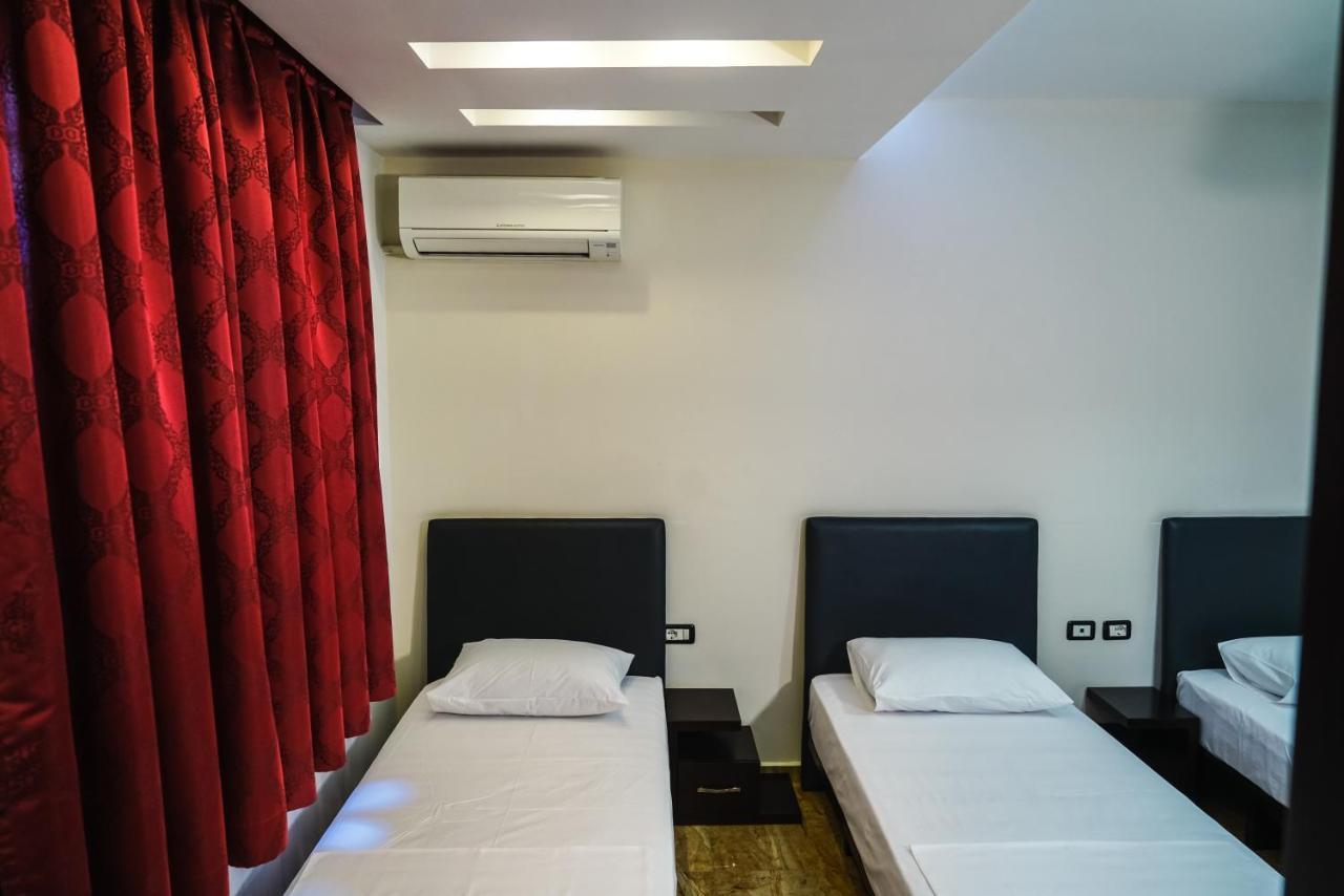 Hotel Magic Gjirokaster Bagian luar foto