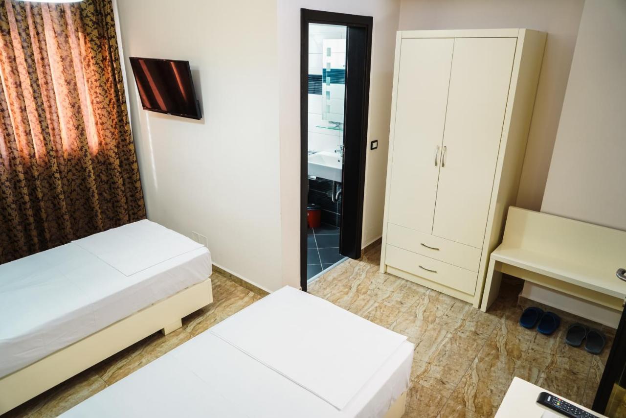 Hotel Magic Gjirokaster Bagian luar foto